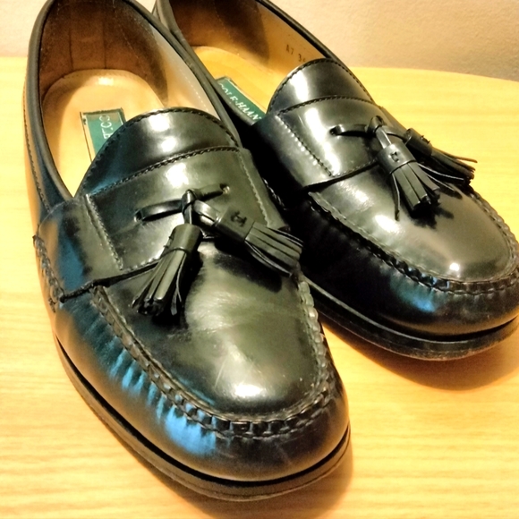 Cole Haan PINCH TASSEL IN BLACK - Picture 13 of 13
